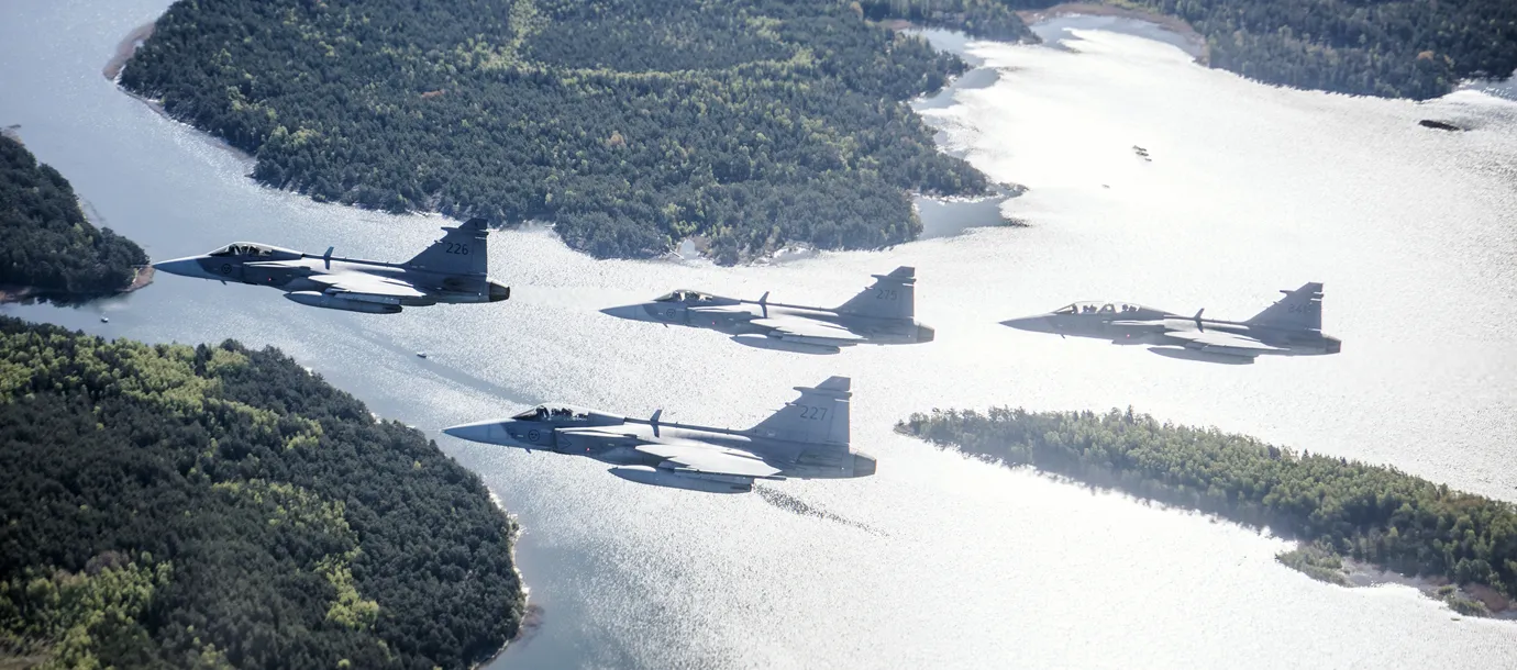 20200520_antseh01_overflygning_flygvapnet_003