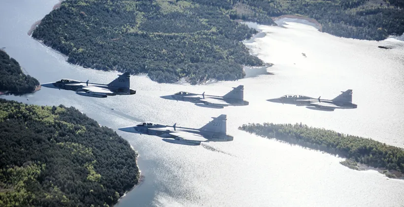 20200520_antseh01_overflygning_flygvapnet_003